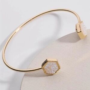 • Gold and white hexagon faux stone bracelet
